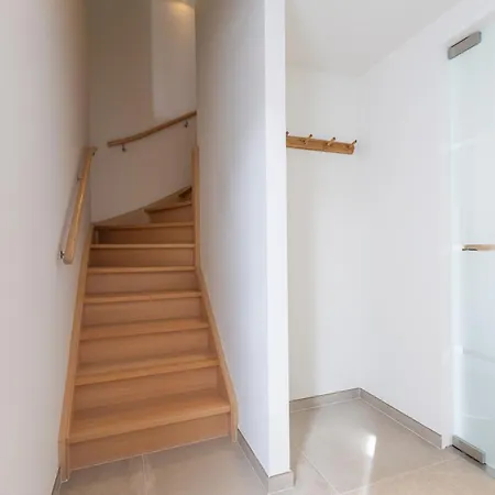 Lecomte - Rose D'ivry-3 Bedroom W Free Parking Garage - Large Terrace - Quiet Area & Walking Distance From The Sea! 223