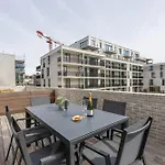 Lecomte - Rose D'ivry-3 Bedroom W Free Parking Garage - Large Terrace - Quiet Area & Walking Distance From The Sea! 223 Apartman