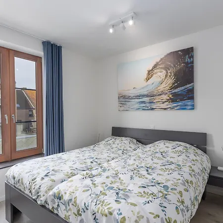 Lecomte - Rose D'ivry-3 Bedroom W Free Parking Garage - Large Terrace - Quiet Area & Walking Distance From The Sea! 223 Ostend
